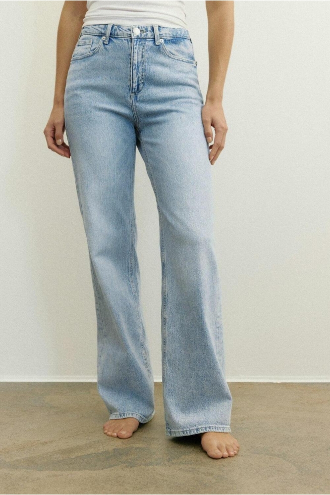 VMTESSA HR WIDE JEANS RA339 GA NOOS 10283858 Light Blue Denim